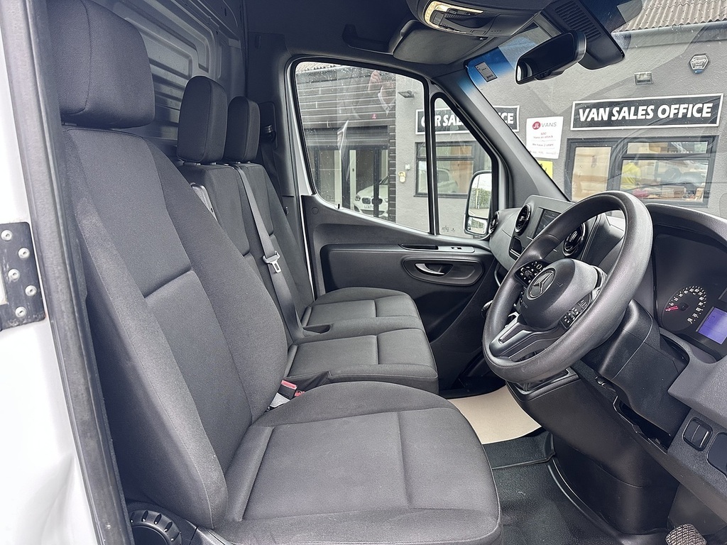 Mercedes-Benz Sprinter 315 Cdi Premium L2h2 Rwd Euro 6 150Ps Ac 2021 U28 White #3