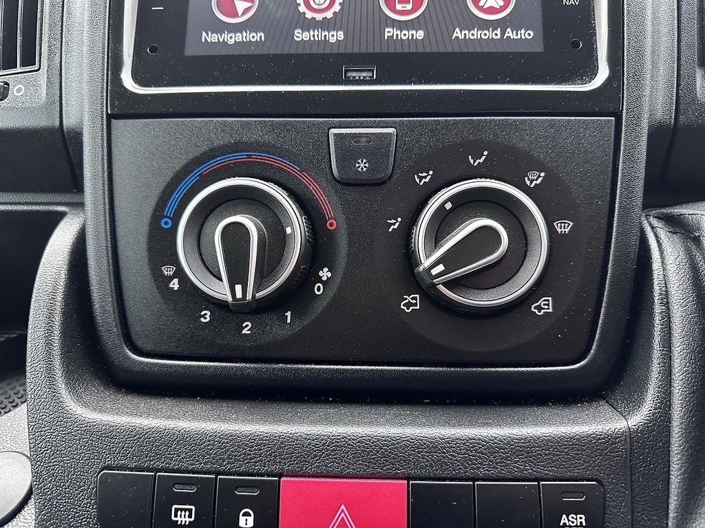 Citroen Relay 2.2 Bluehdi 35 Enterprise Edition Panel Van Di White #9