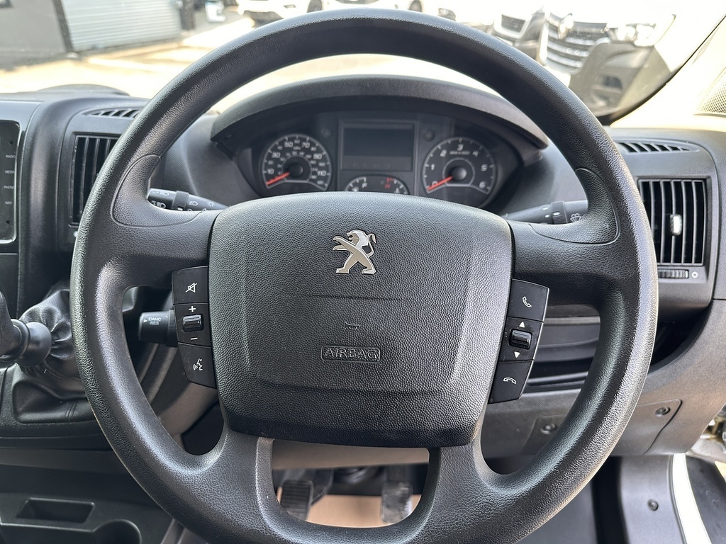 Peugeot Boxer Panel Van 435 110Kwh Professional L3 H2 Grey #12