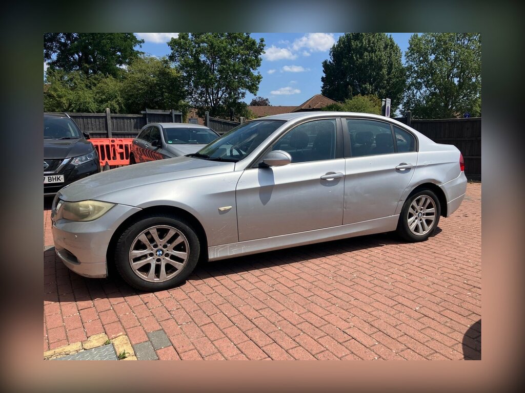 BMW 3 Series 2008 2.0 320D Se Black #2