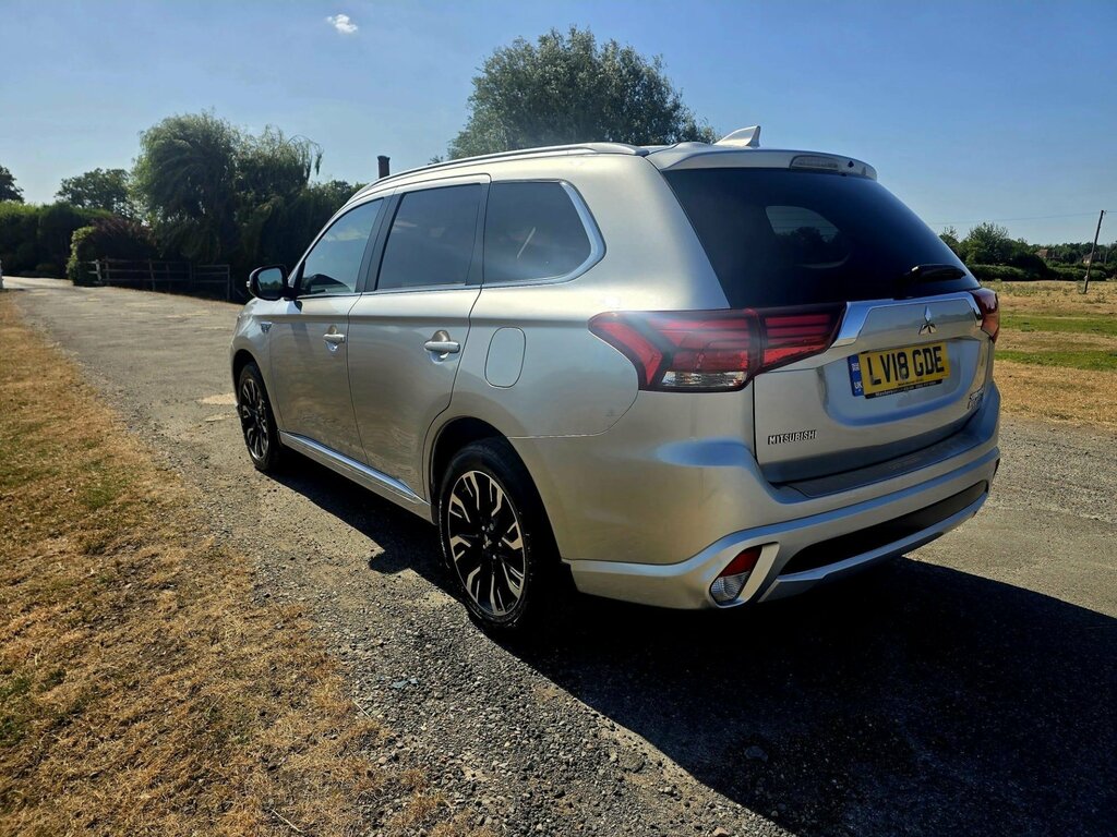 Mitsubishi Outlander 2.0H 12Kwh 4H Cvt 4Wd Euro 6 Ss Silver #6