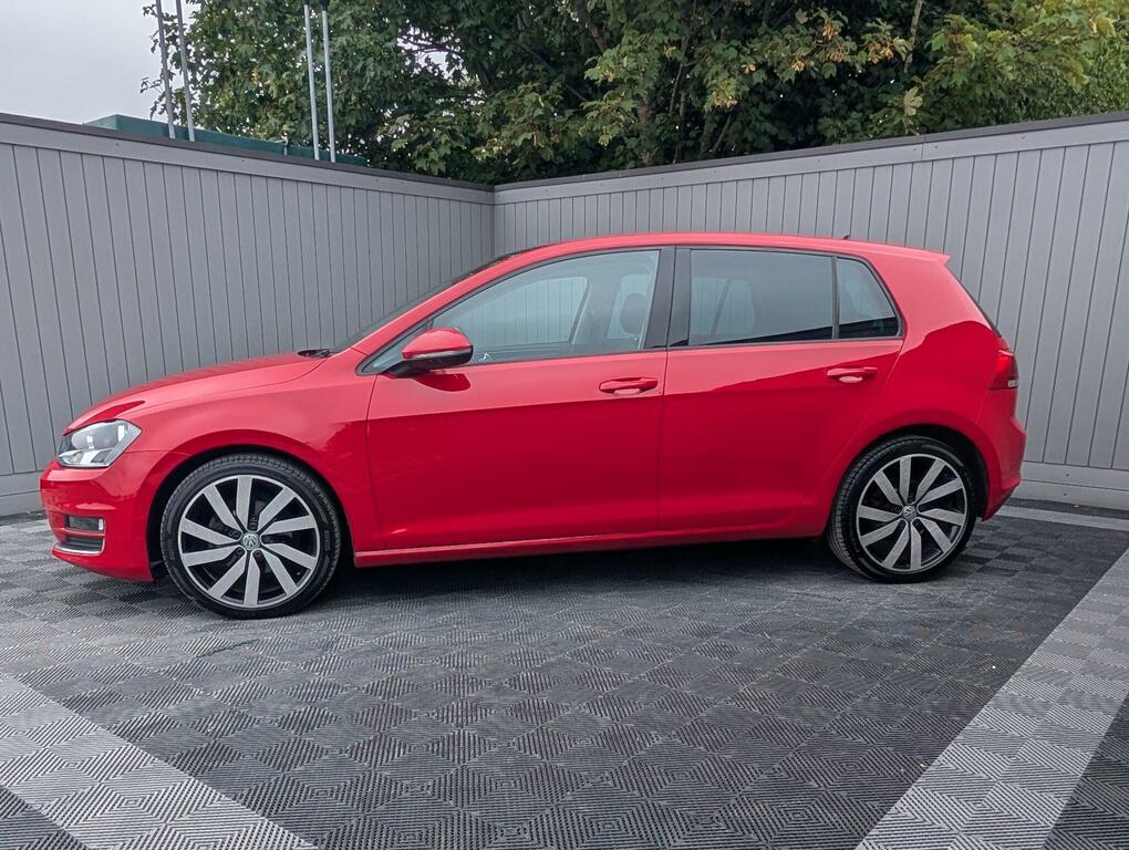 Volkswagen Golf 1.6 Tdi Bluemotion Tech Gt Edition Euro 6 Ss YC17NXV Red #5