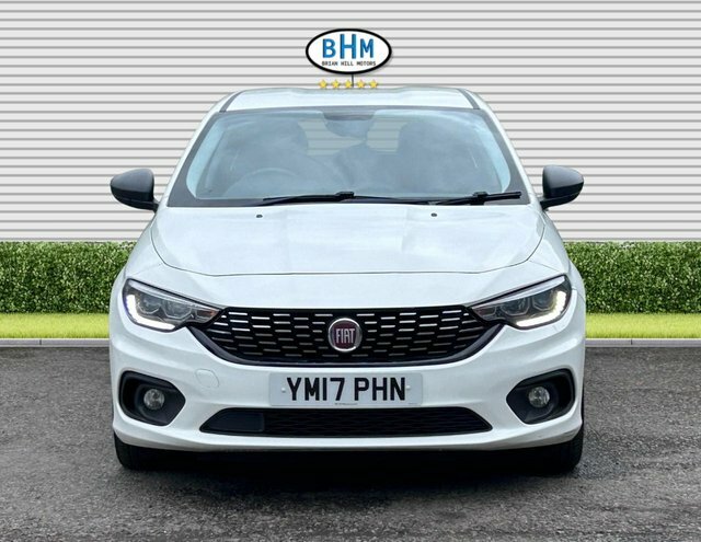 Fiat Tipo 2017 1.6 Multijetii Eco Elite Hatchback YM17PHN White #3