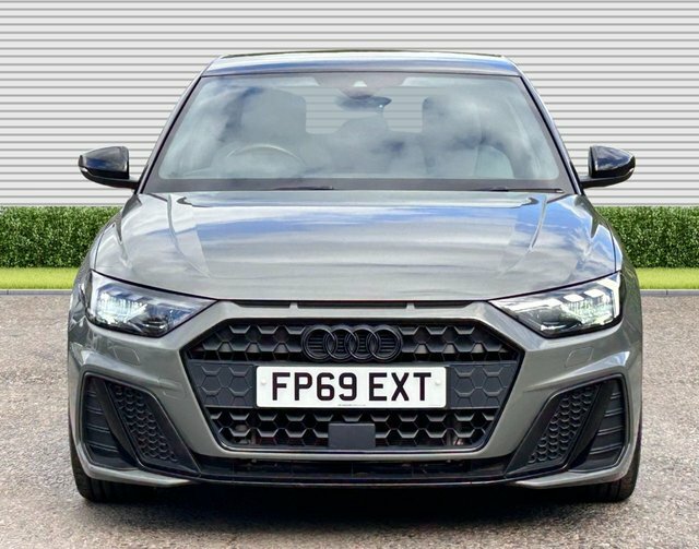 Audi A1 2019 1.5 Tfsi 35 S Line Contrast Edition Sportback Grey #3