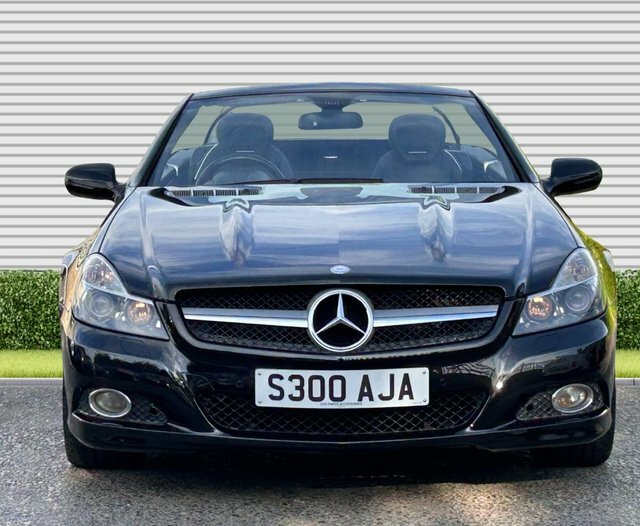 Mercedes-Benz SL Class 2009 3.5 Sl350 Convertible 7G-tronic 2 Black