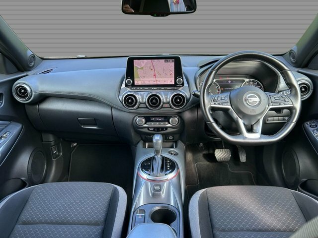 Nissan Juke 2020 1.0 Dig-t N-connecta Suv Dct Black #4