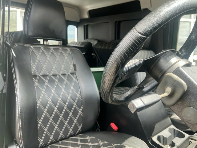 Land Rover Defender 90 1999 2.5 Td5 Hard Top Suv Swb 127 B Green #6