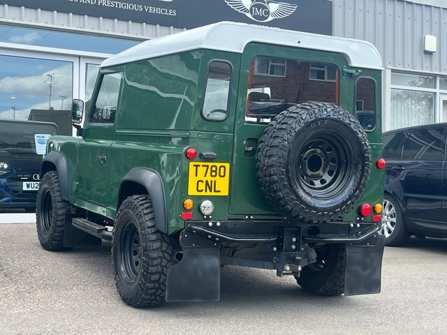 Land Rover Defender 90 90 Ht White #22