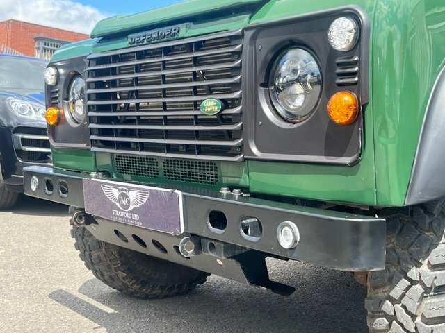 Land Rover Defender 90 90 Ht White #31