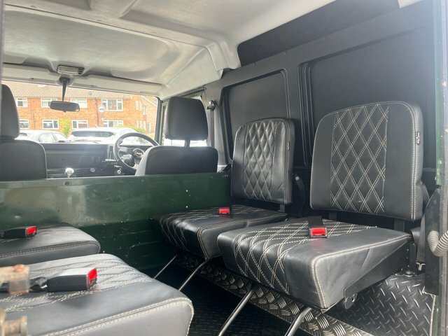 Land Rover Defender 90 90 Ht White #16