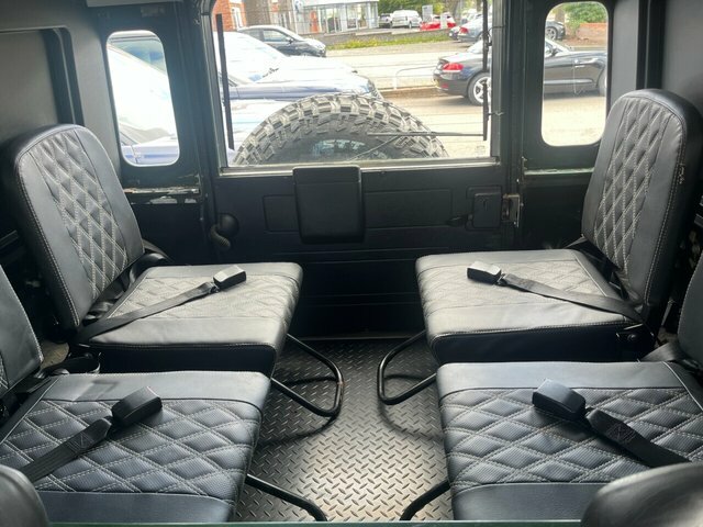 Land Rover Defender 90 90 Ht White #28