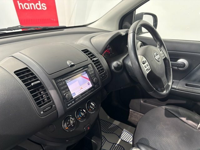 Nissan Note 1.4 16V N-tec Hatchback Euro 5 VN62VHJ White #6