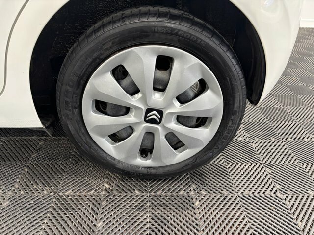 Citroen C1 Hatchback 1.2 Puretech Flair Euro 6 201867 Red #37