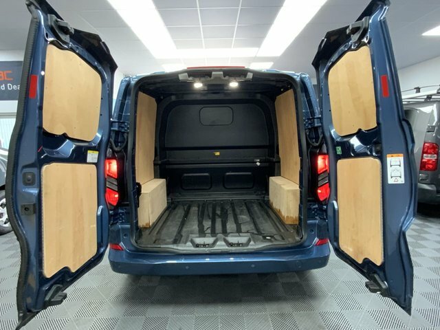 Ford Transit Custom 2.0 320 Ecoblue Limited YR25OVB Blue #4