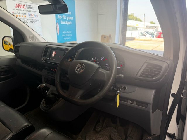 Vauxhall Vivaro 1.5 Turbo D 2900 White #5