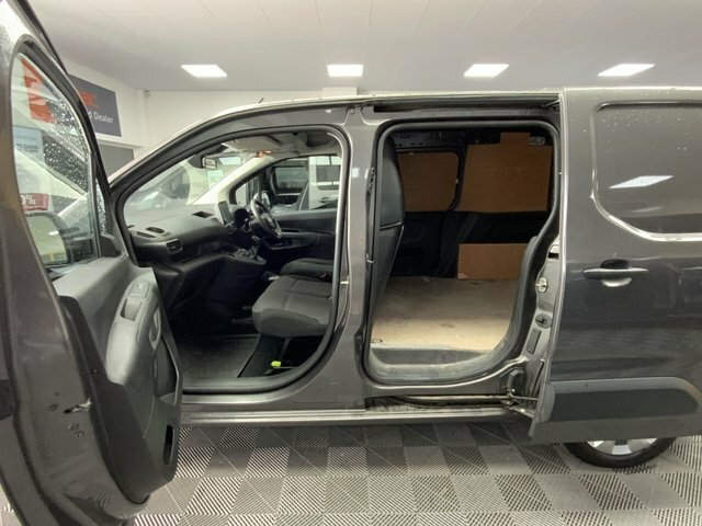 Vauxhall Combo 2000 1.5 Turbo D 75Ps H1 Sportive Van Grey #18