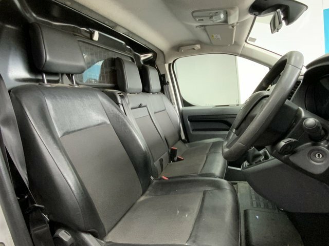 Toyota PROACE 2.0D Icon Long Panel White #5