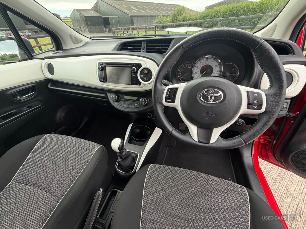 Toyota Yaris D-4d Icon Plus Blue #9