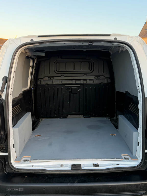 Vauxhall Combo 1.5 Turbo D Se Mpv Euro 6 Ss Black #16