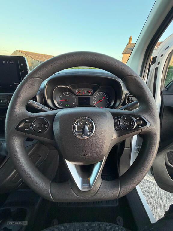 Vauxhall Combo 1.5 Turbo D Se Mpv Euro 6 Ss Black #13