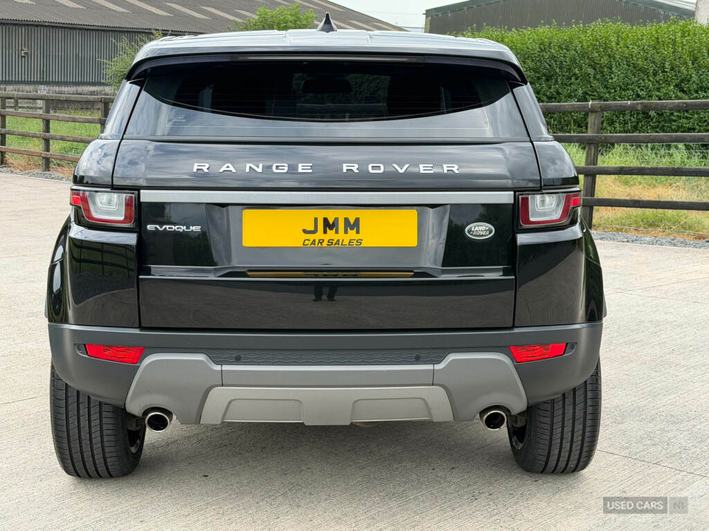 Land Rover Range Rover Evoque 2.0 Ed4 Se 2Wd Black #4
