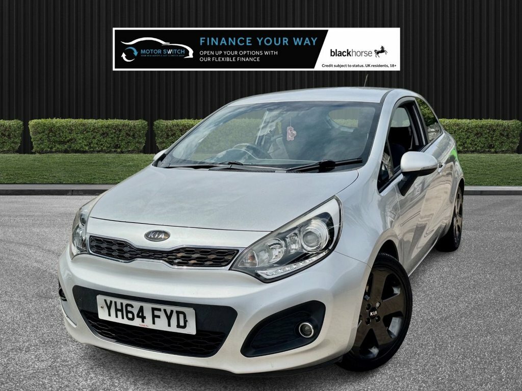 Kia RIO Hatchback Silver #3