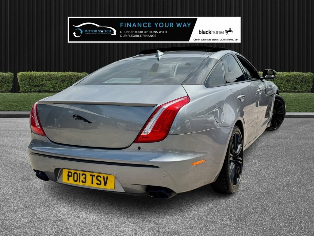 Jaguar XJ 3.0D V6 Premium Luxury Saloon Euro White #9