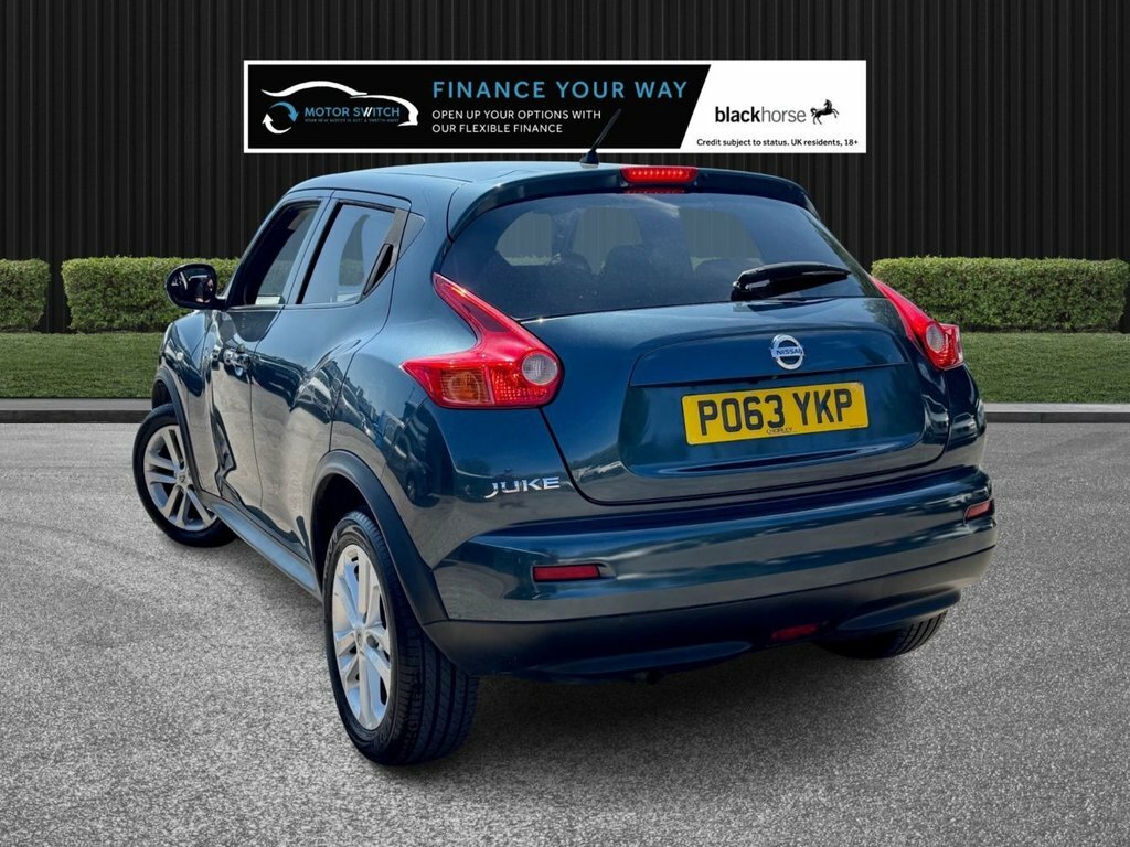 Nissan Juke Acenta White #7