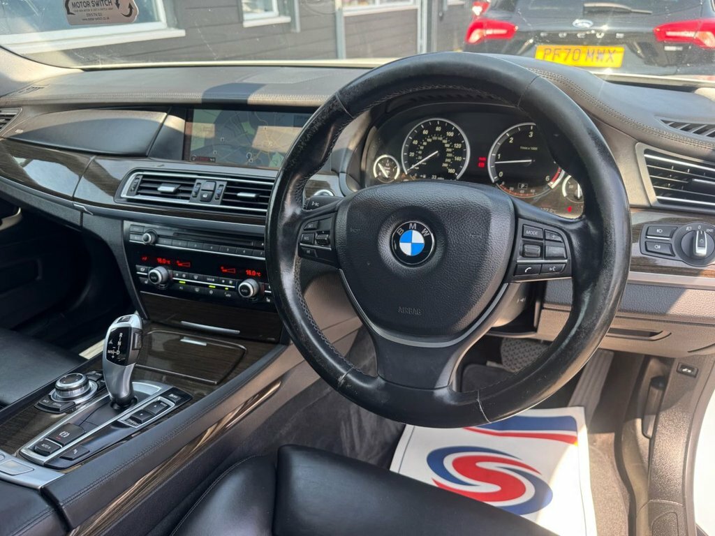 BMW 7 Series 3.0 730D M Sport Black #13