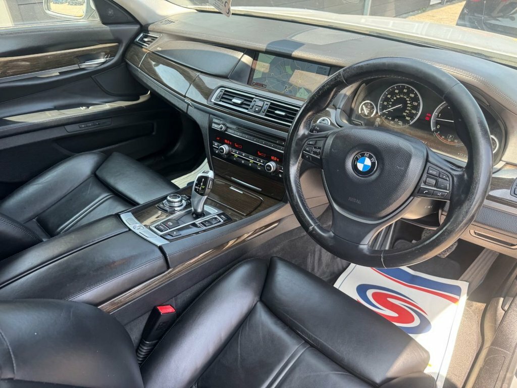 BMW 7 Series 3.0 730D M Sport Black #19