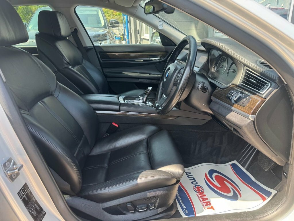 BMW 7 Series 3.0 730D M Sport Black #16