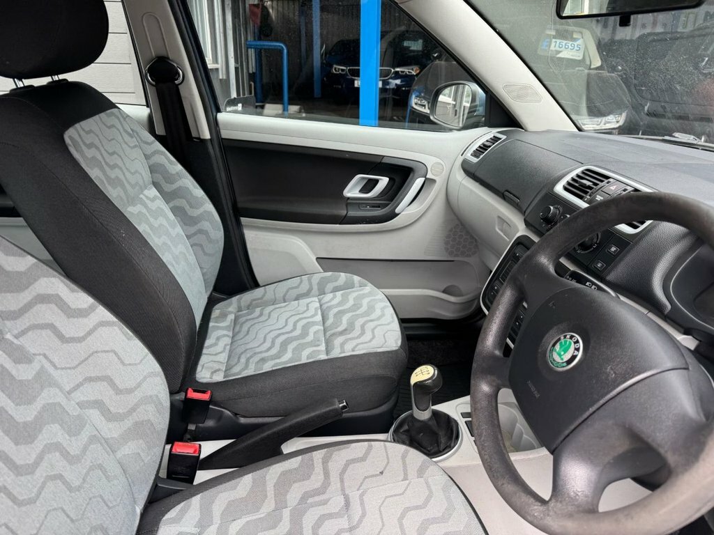 Skoda Fabia 2 16V 105 Tiptronic Beige #16