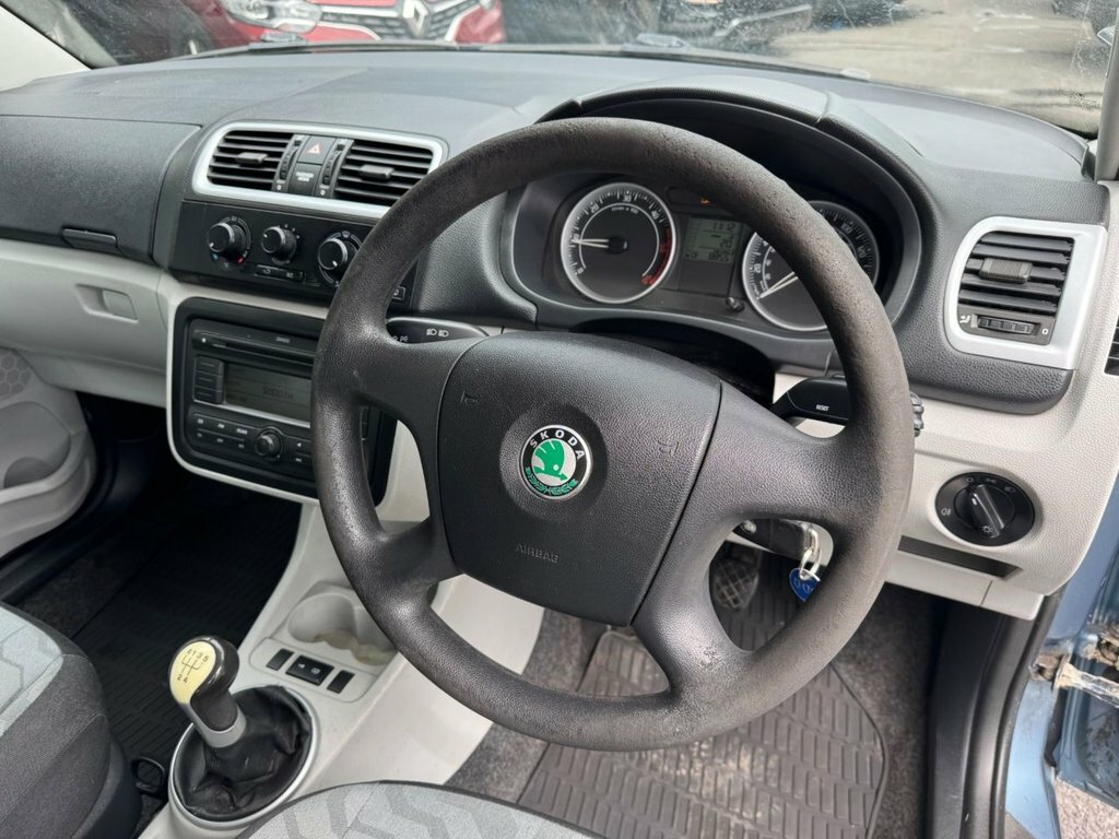 Skoda Fabia 2 16V 105 Tiptronic Beige #11