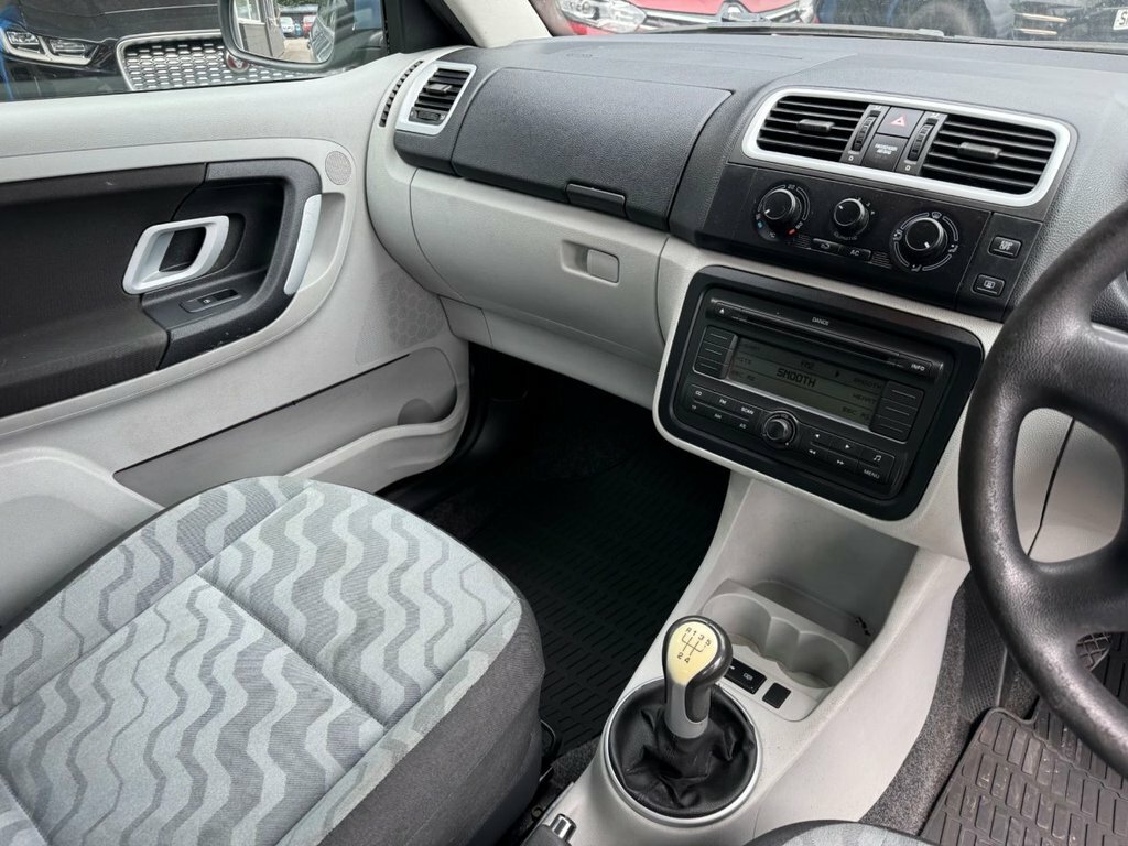 Skoda Fabia 2 16V 105 Tiptronic Beige #12