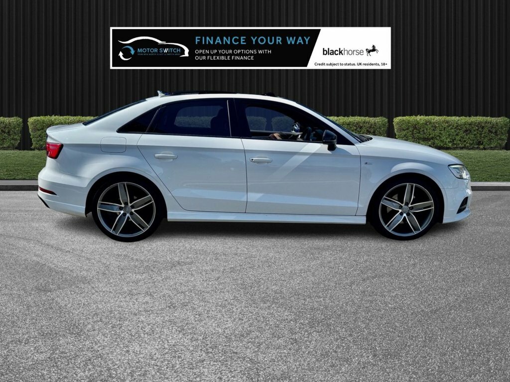 Audi A3 2L Black Edition BJ18NTF White #4