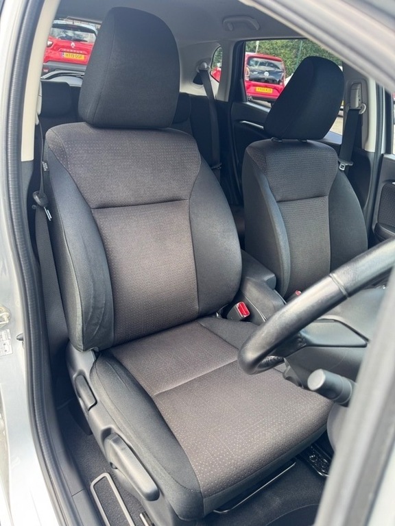 Honda Jazz Jazz Se I-vtec Silver #9