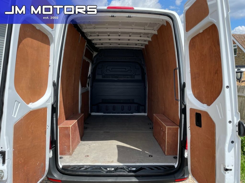 Mercedes-Benz Sprinter 2L Progressive BD72XRW White #3