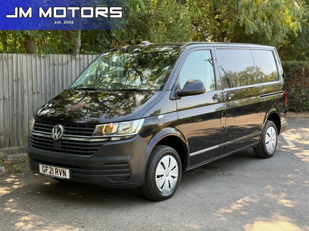 Volkswagen Transporter 2L Startline Black
