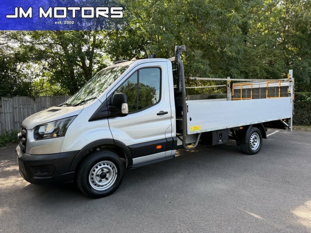 Ford Transit Custom 2L Leader EO72JWE Silver
