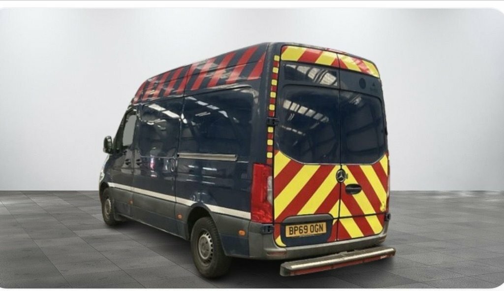 Mercedes-Benz Sprinter 2.1L Null Blue #2