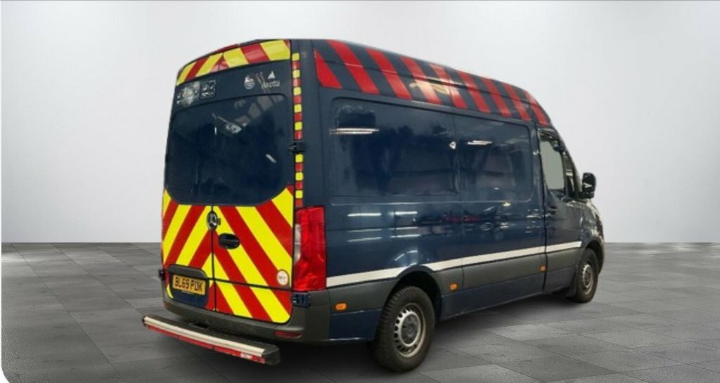 Mercedes-Benz Sprinter 2.1L Null Blue #6