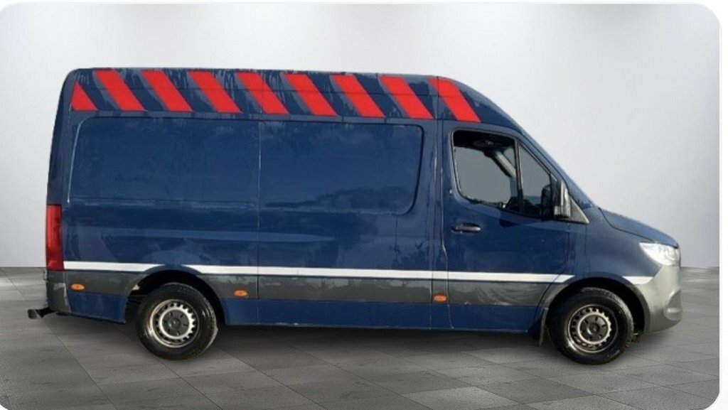 Mercedes-Benz Sprinter 2.1L Null Blue