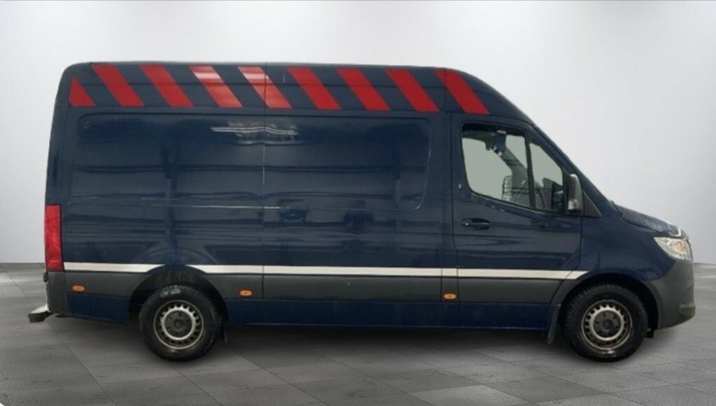 Mercedes-Benz Sprinter 2.1L Null Blue