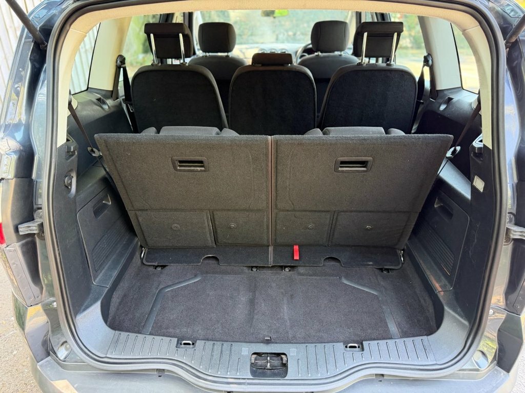 Ford S-Max 2.0 Titanium 7 Seater Pan Roof Silver #30