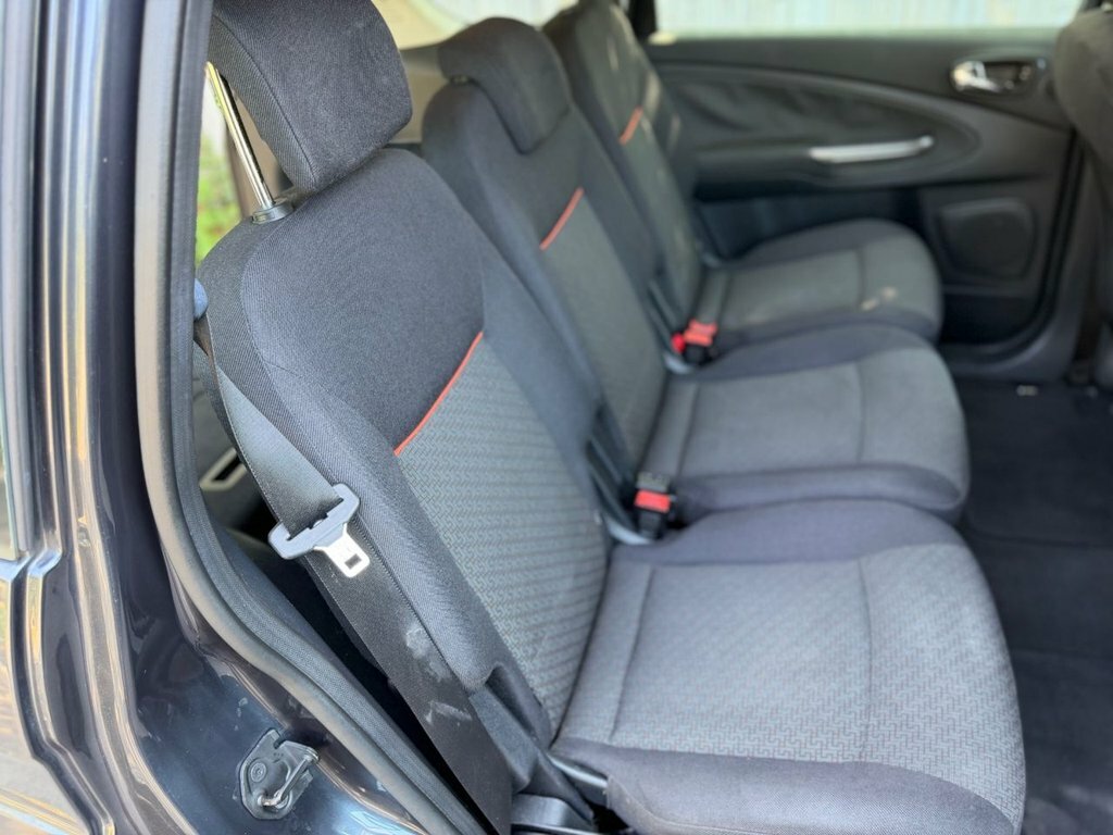 Ford S-Max 2.0 Titanium 7 Seater Pan Roof Silver #28