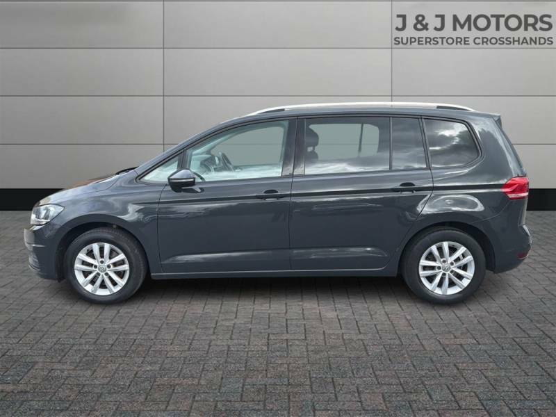 Volkswagen Tiguan 2.0 Tdi Bluemotion Tech Match Edition 150 Dsg White #4