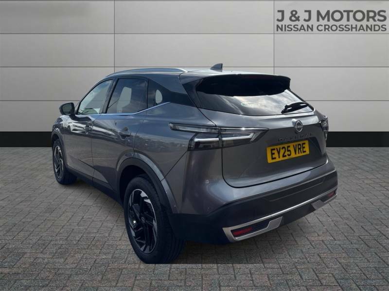 Nissan Qashqai 1.3 Dig-t Mh 158 N-connecta Xtronic Grey #5