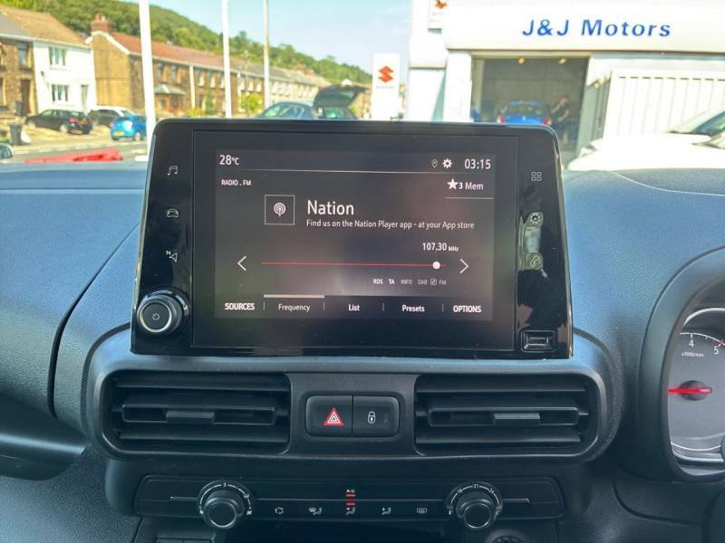 Vauxhall Combo Life Combo Life 1.5 Turbo D 130 Energy Estate Blue #14