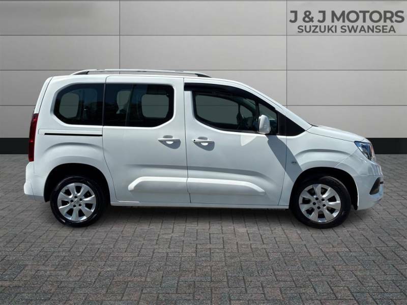 Vauxhall Combo Life Combo Life 1.5 Turbo D 130 Energy Estate Blue #9