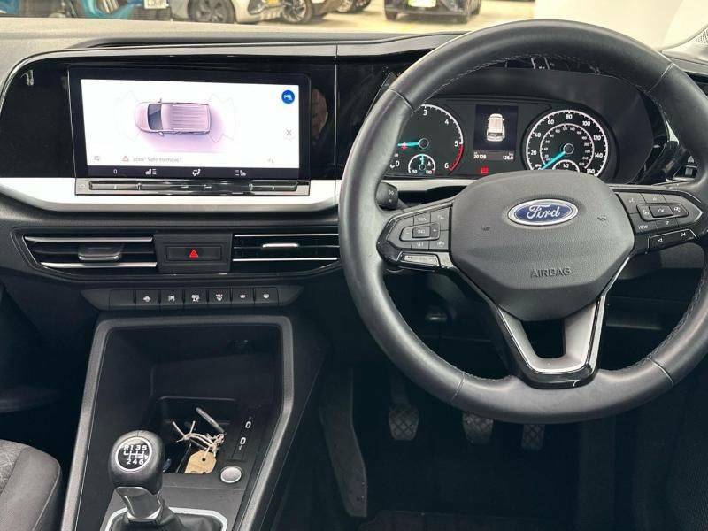 Ford Tourneo Connect 2.0 Ecoblue Titanium Black #4